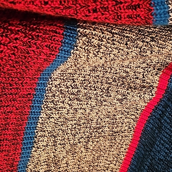 Sweater Grapix Vintage Sweater - Picture 3 of 6